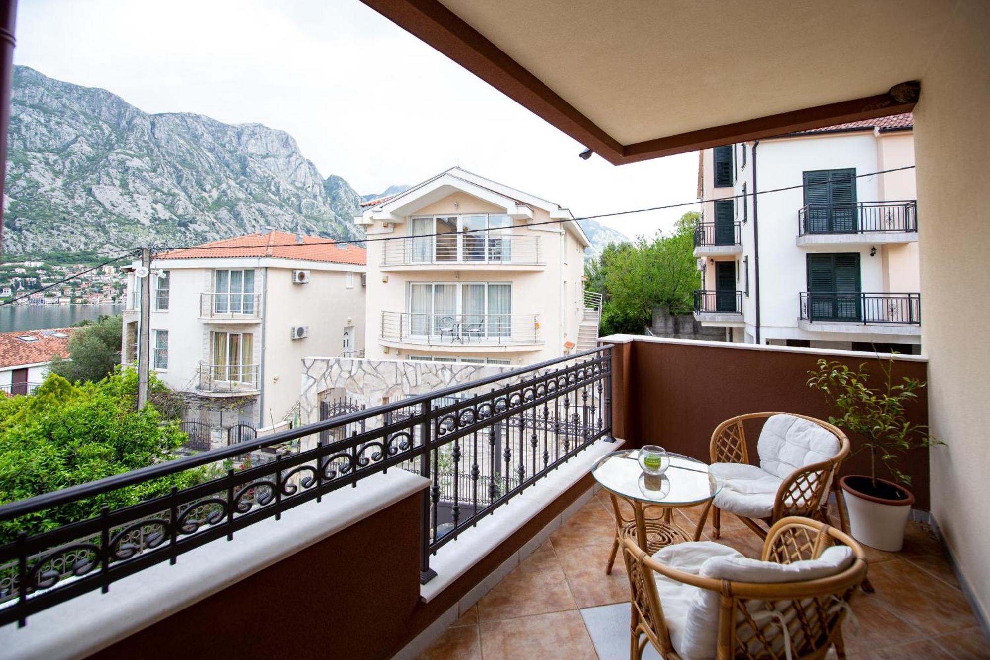 Mejic Apartments Kotor Exterior photo